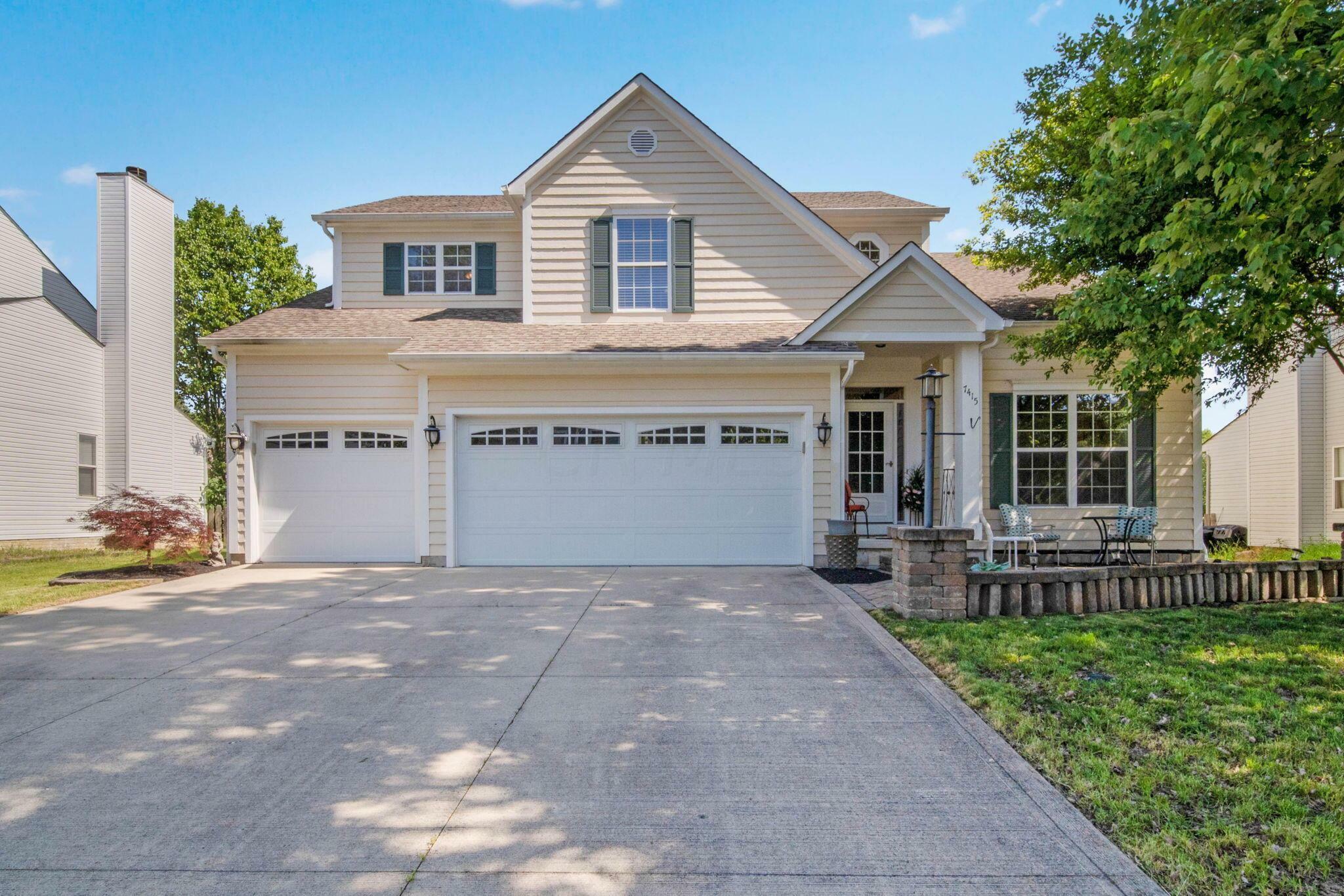 Property Photo:  7415 Park Bend Drive  OH 43082 