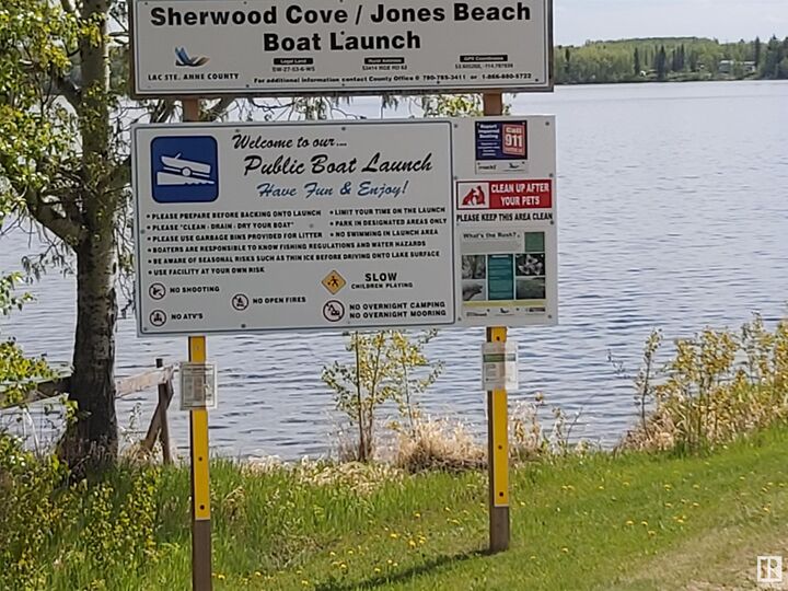 Property Photo: 4, 53414 Range Road 62 AB T0E 0T0