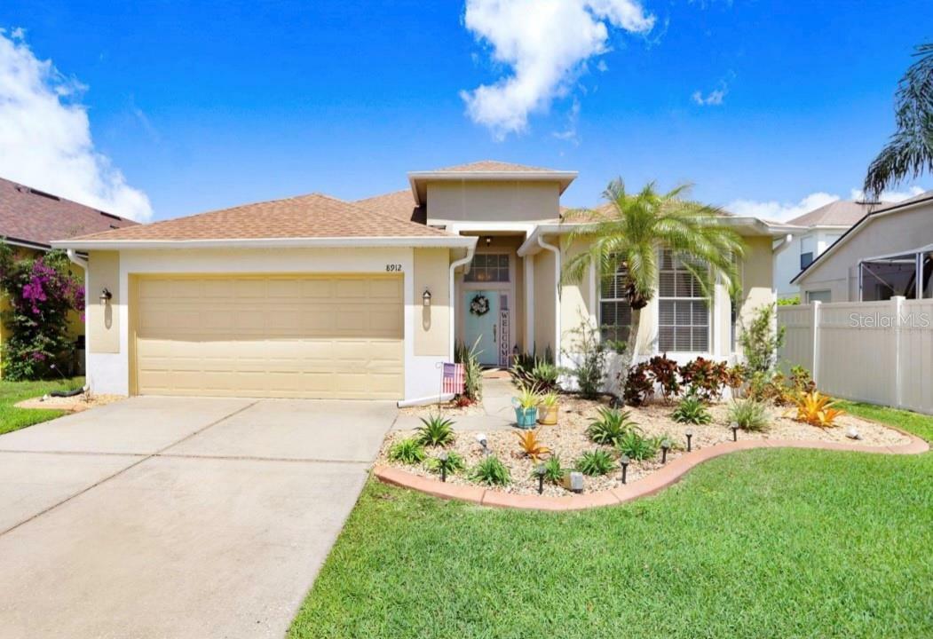 Property Photo:  8912 Sandy Plains Drive  FL 33578 