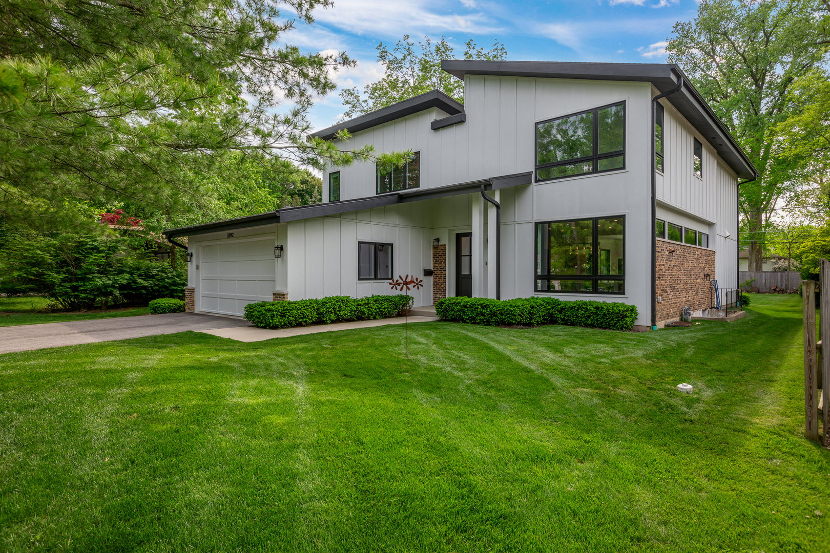 Property Photo: 3392 Dato Avenue IL 60035