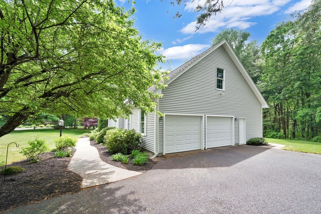 Property Photo:  17 Bellows Rd  MA 01095 