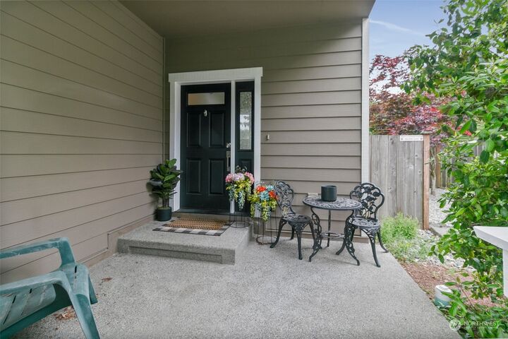 Property Photo:  1502 77th Trail SE  WA 98501 