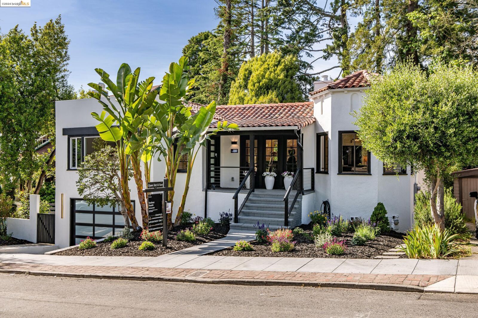 Property Photo: 1023 Cragmont Ave CA 94708