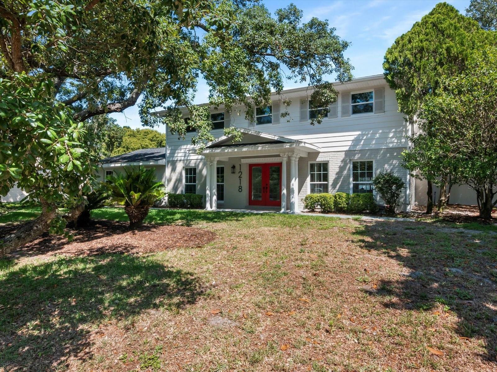 Property Photo:  1218 Howell Creek Drive  FL 32708 