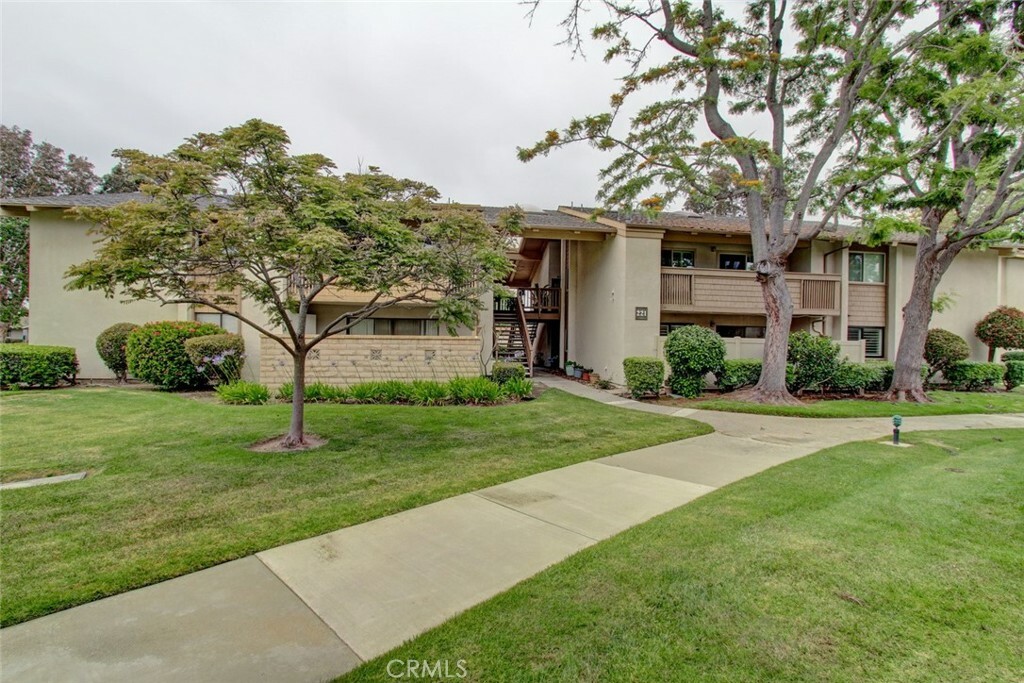 Property Photo:  8933 Biscayne Court 221D  CA 92646 