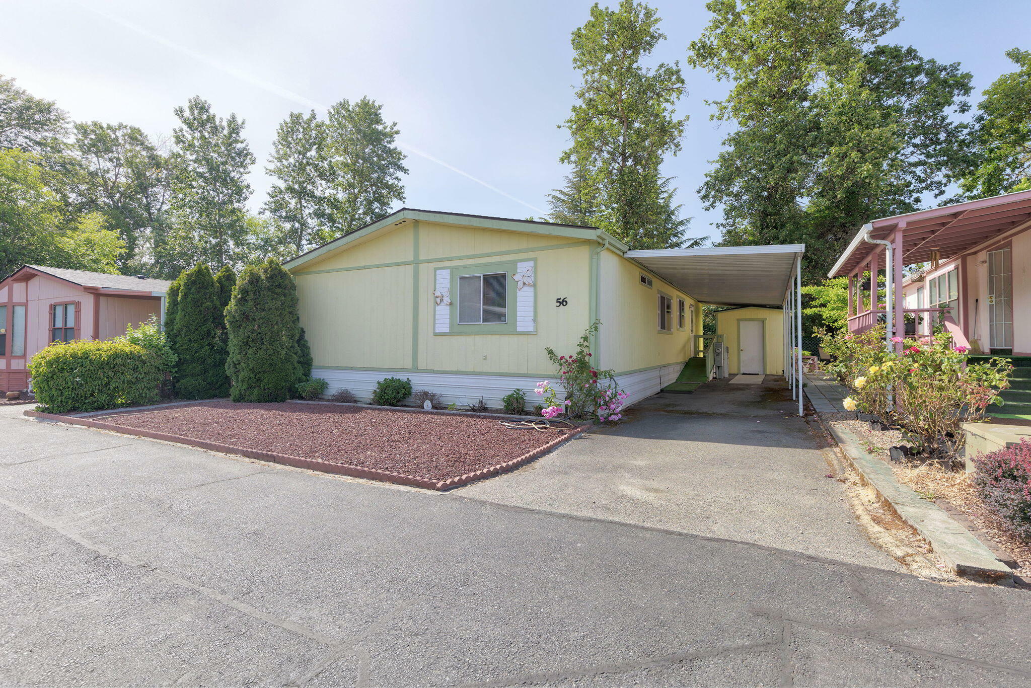 Property Photo:  2325 NW Highland Avenue 56  OR 97526 