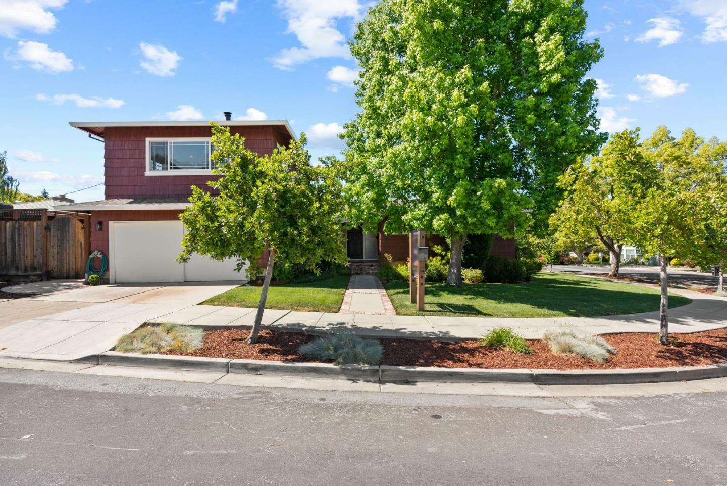 Property Photo:  1596 Granger Way  CA 94061 