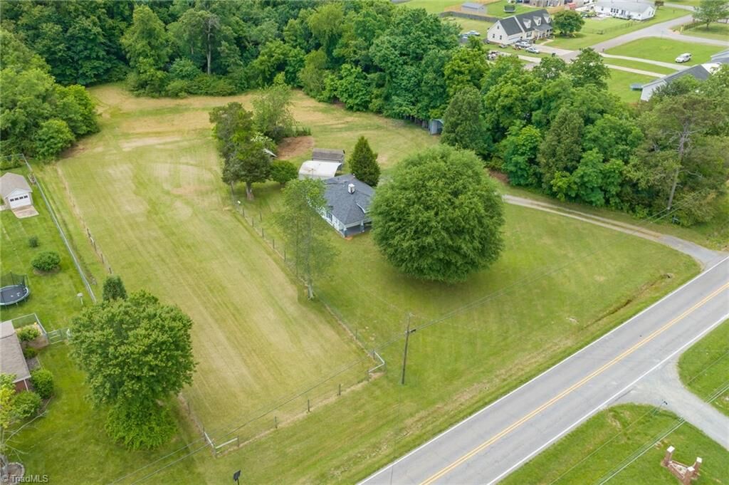 Property Photo: 1300 Old Hollow Road NC 27105