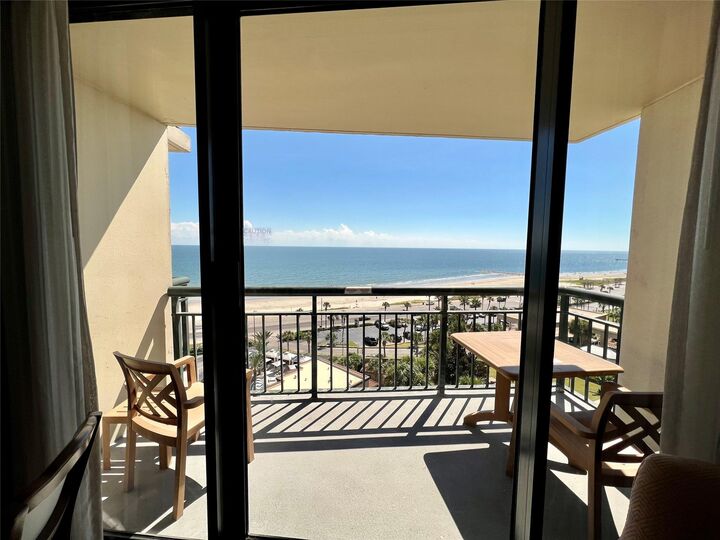 Property Photo: 5220 Seawall Boulevard 1037B TX 77551
