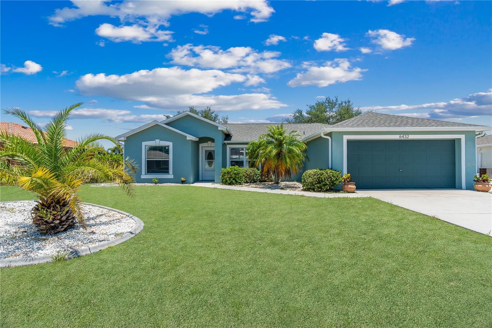 Property Photo:  6432 Thorman Road  FL 33981 