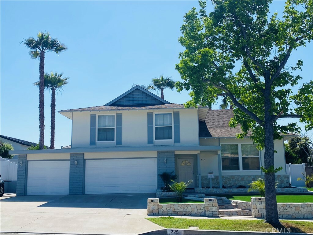 Property Photo:  225 S Solomon Drive  CA 92807 