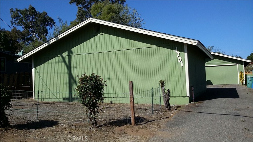 Property Photo:  1751 11th Street  CA 93402 