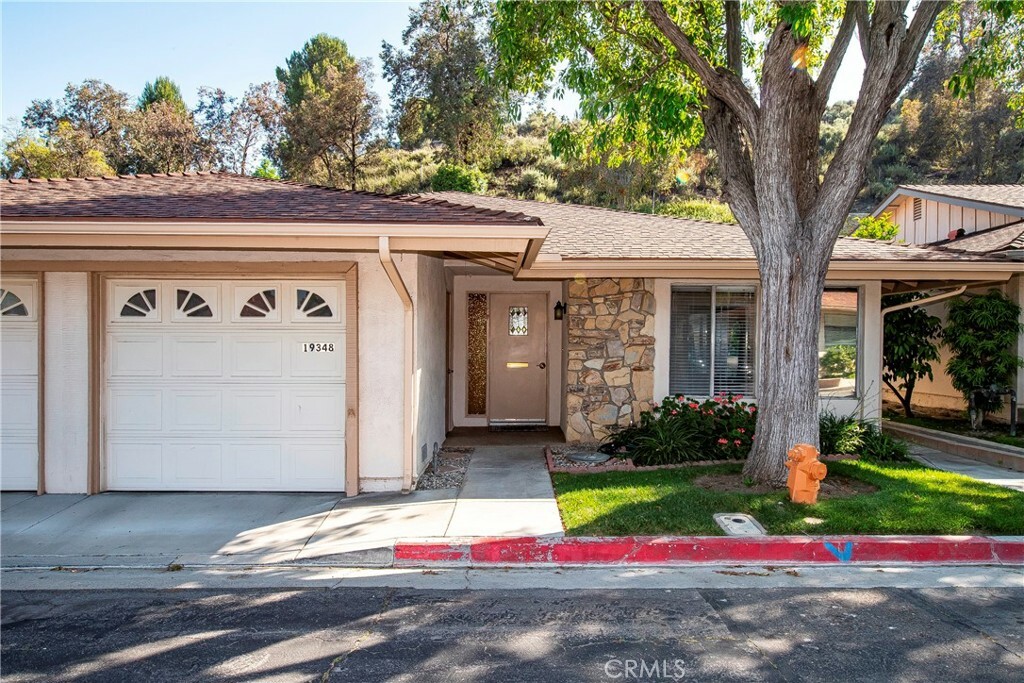 Property Photo:  19348 Flowers Court  CA 91321 