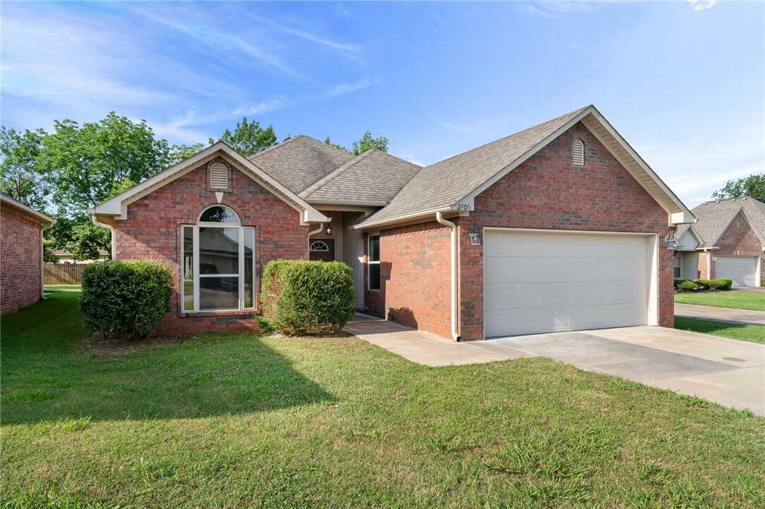 Property Photo:  2706 Dyllan Court  AR 72908 