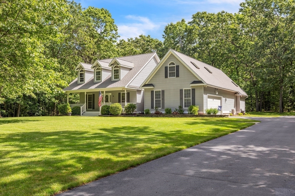 Property Photo: 6 Eagle Dr MA 01075