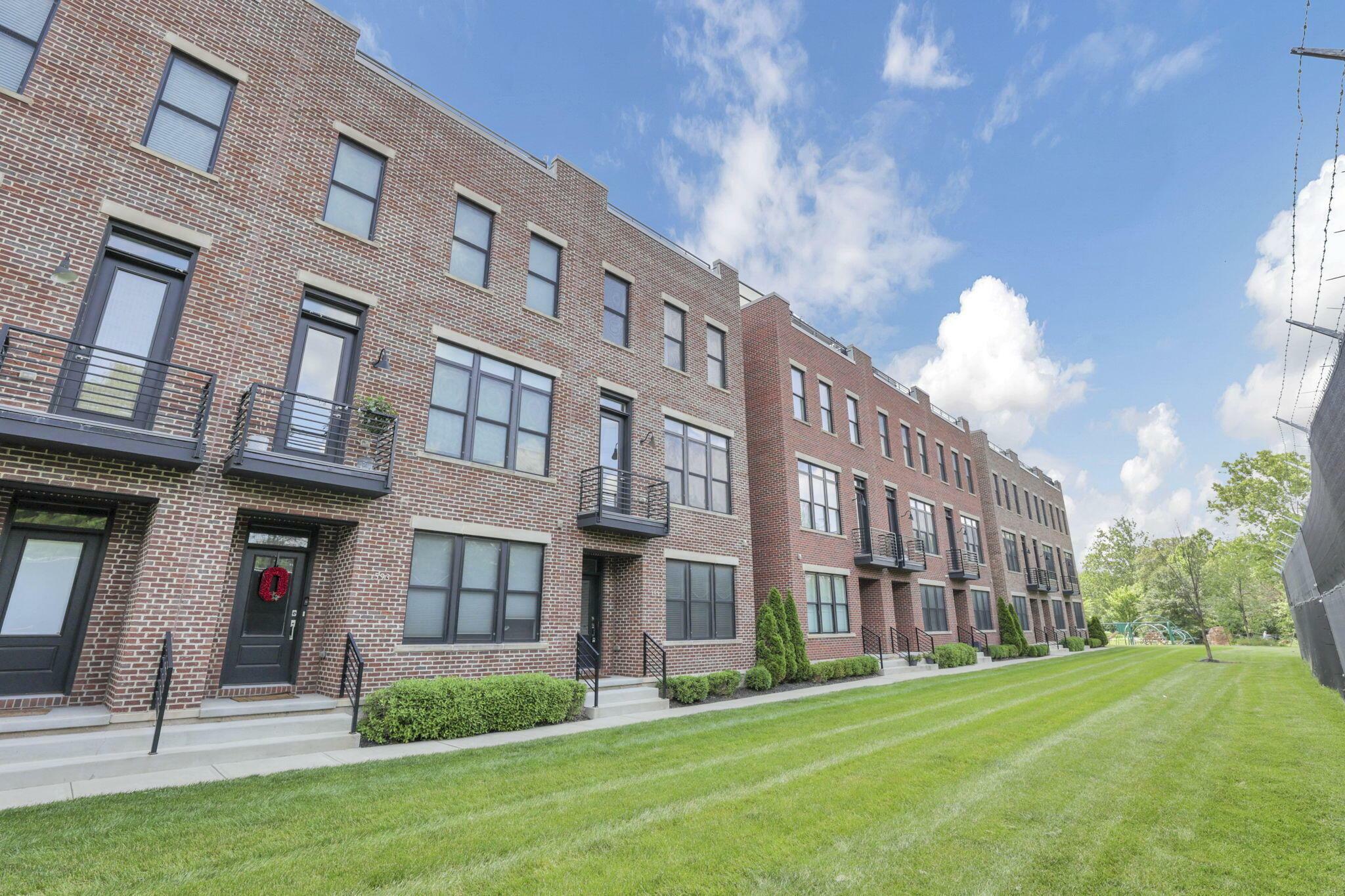 Property Photo:  595 W 2nd Avenue  OH 43201 