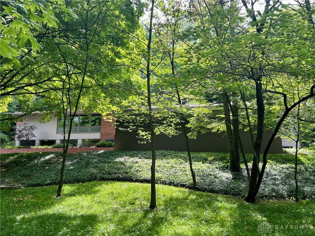 Property Photo: 915 Talus Drive OH 45387