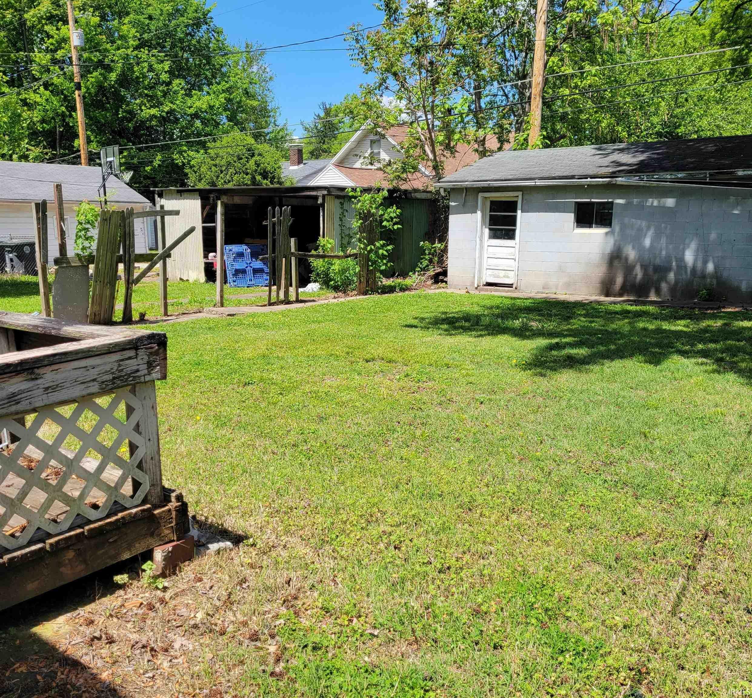 Property Photo:  1052 Covert Avenue  IN 47714 