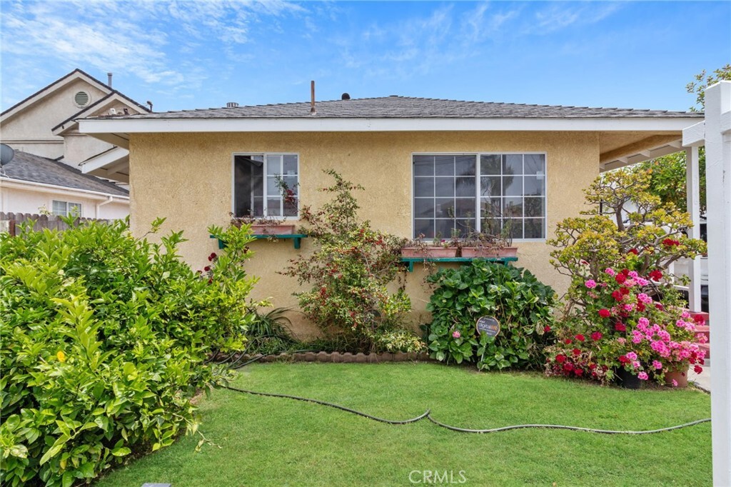 Property Photo:  3746 W 135th Street  CA 90250 