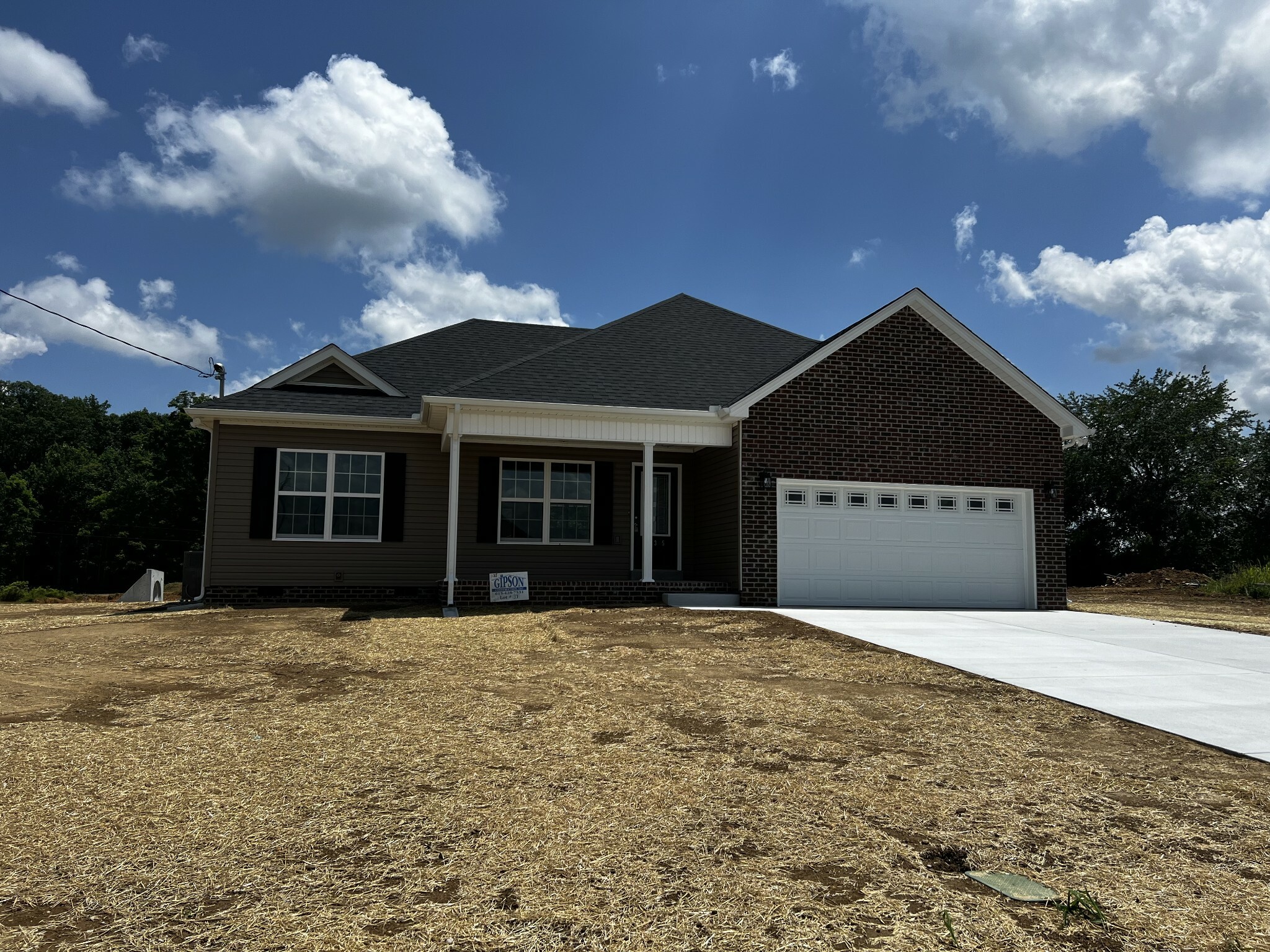 Property Photo:  235 Ridge St  TN 37355 