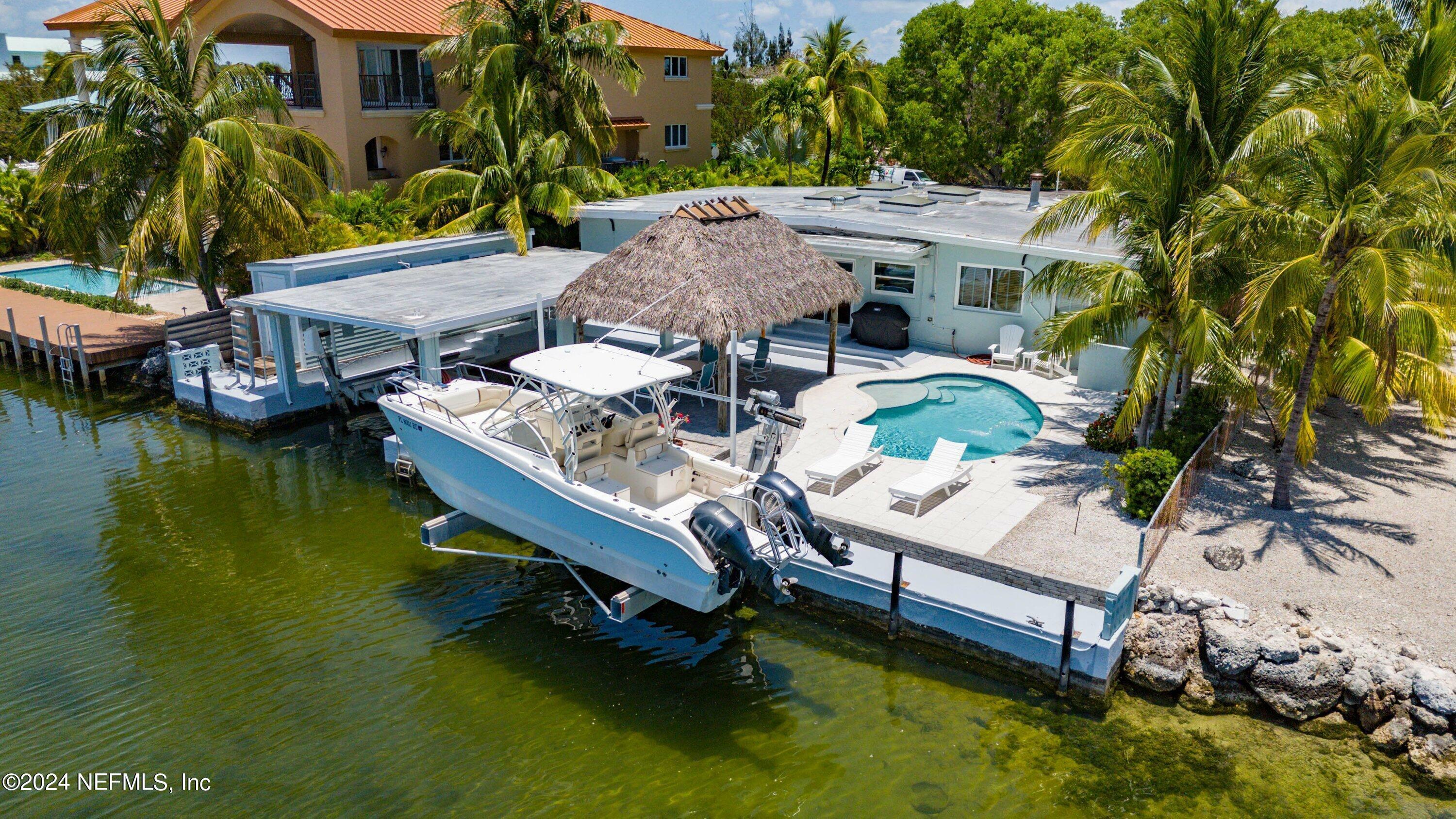 Property Photo: 1136 W Shore Drive FL 33043