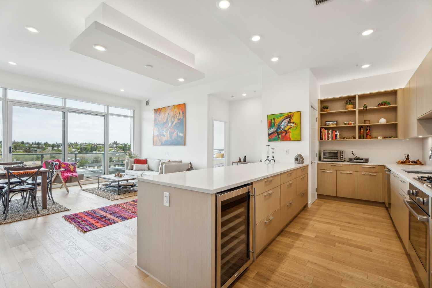 Property Photo: 88 9 Street NE 705 AB T2E 4E1