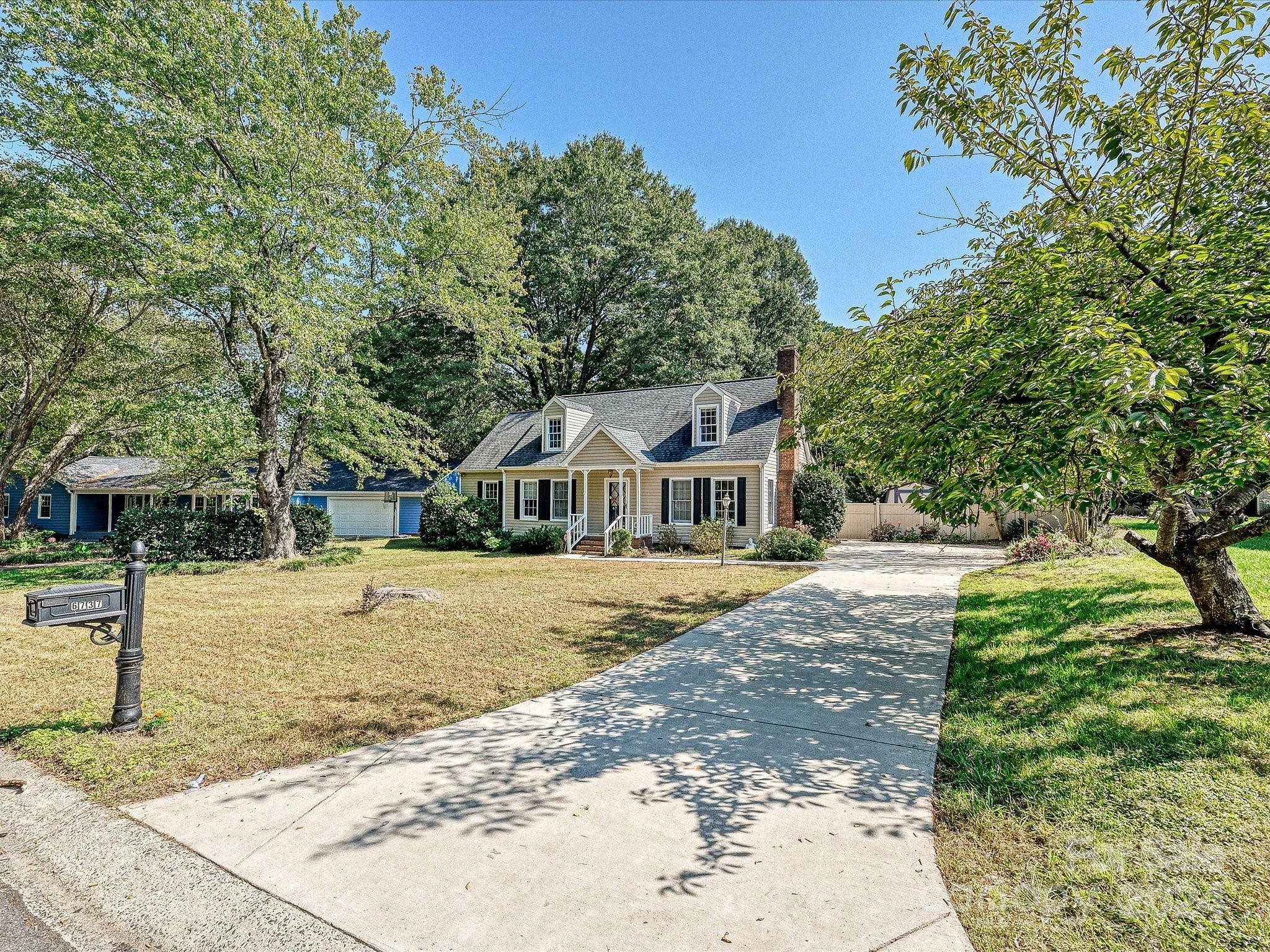 6737 Harrison Road  Charlotte NC 28270 photo