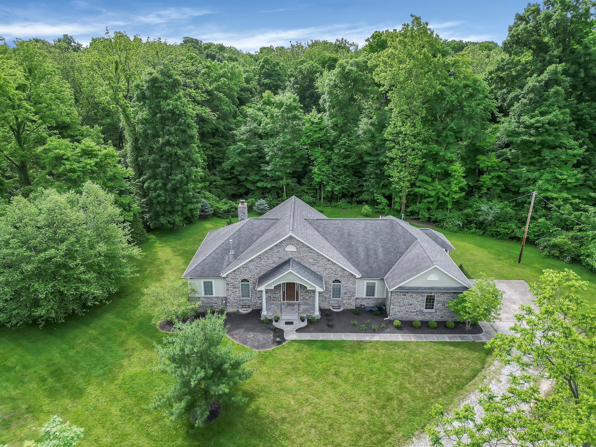 Property Photo: 8853 National SW Road OH 43062
