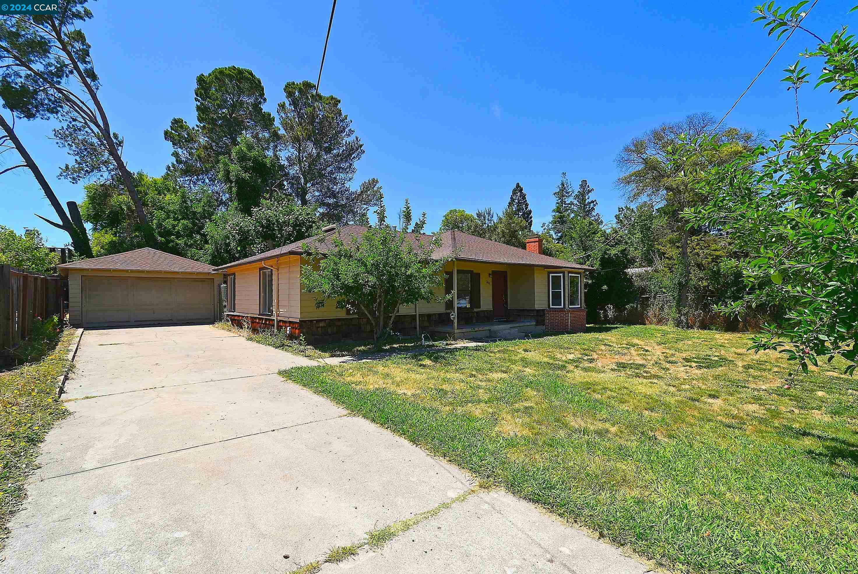 Property Photo:  2481 Casa Way  CA 94597 