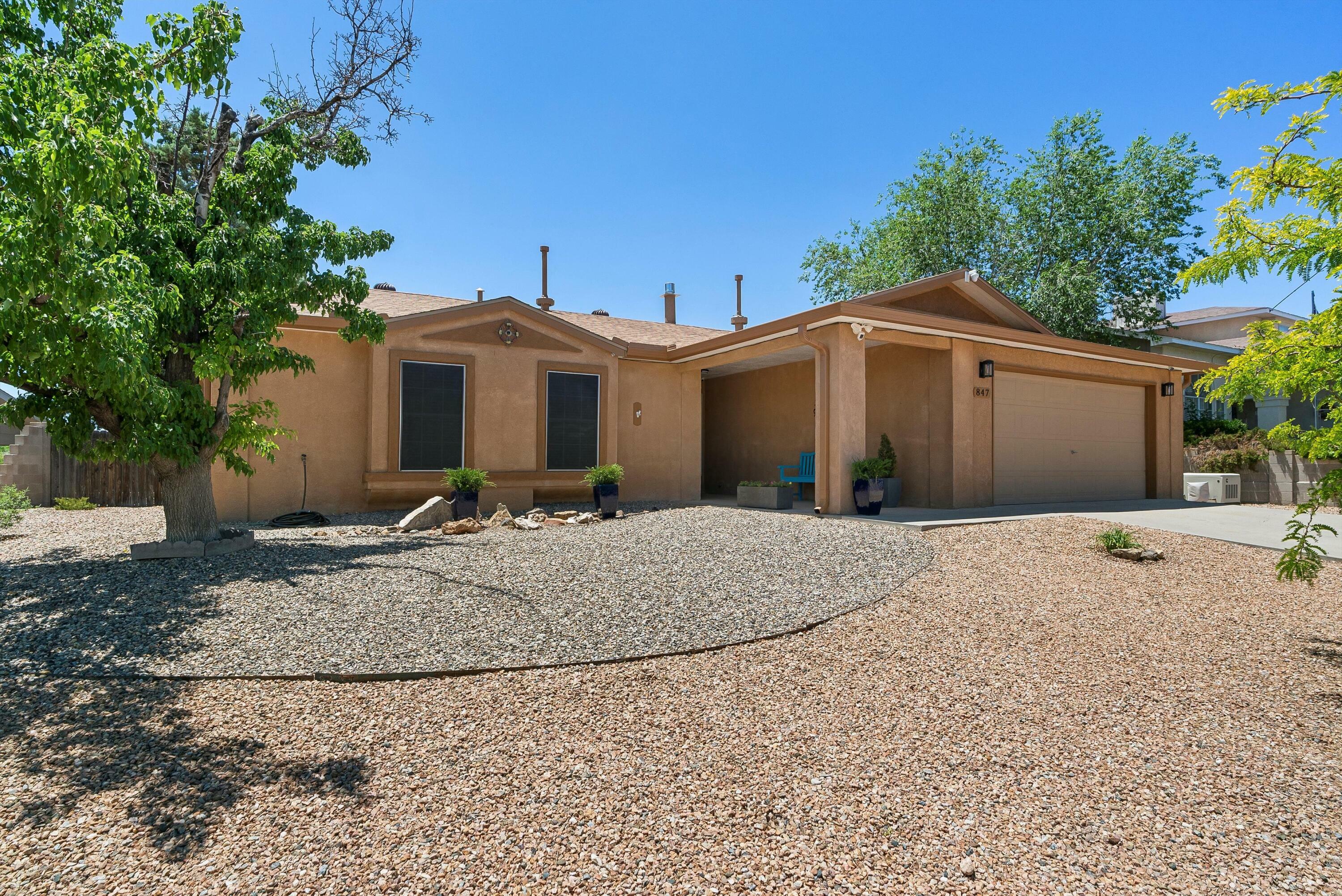 Property Photo:  847 Longhorn Road SE  NM 87124 