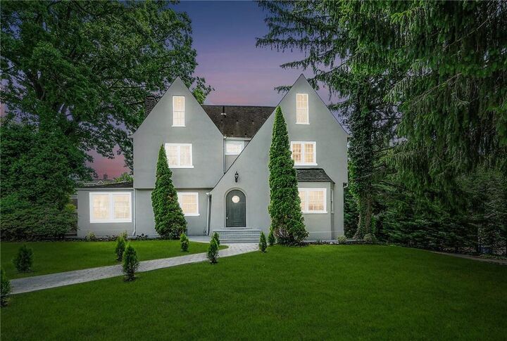 20 Coventry Lane  New Rochelle NY 10805 photo