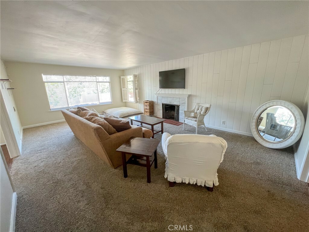 Property Photo:  38 Hathway Avenue  CA 93405 