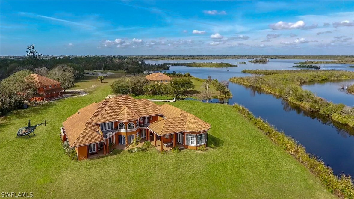 Property Photo:  37471 Washington Loop Road  FL 33982 