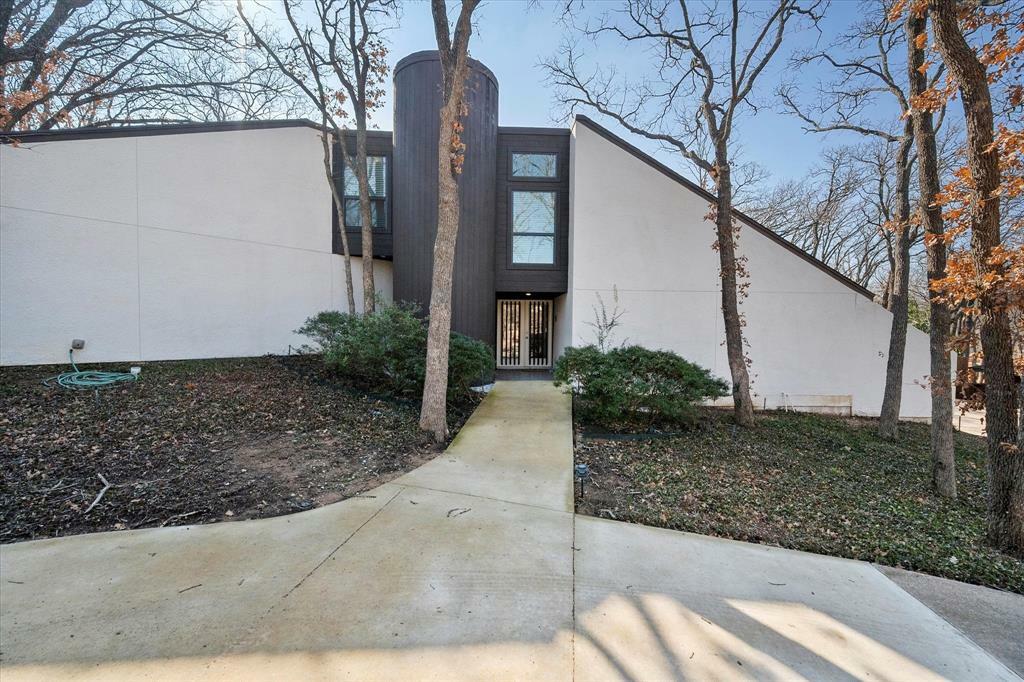 Property Photo:  2802 Burlwood Drive  TX 76016 