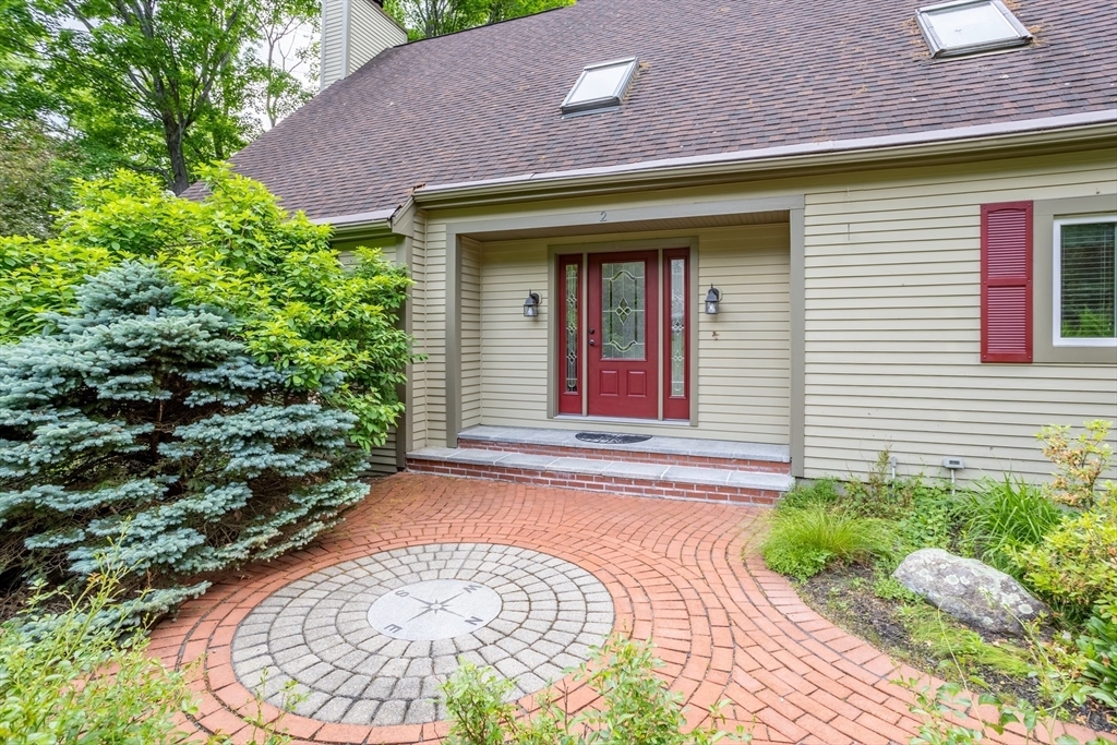 Property Photo:  2 Autumn Hill  MA 01453 