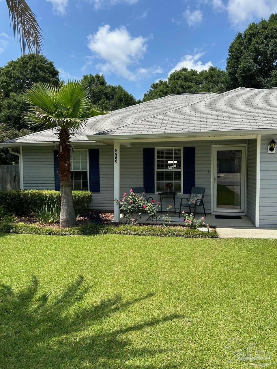 Property Photo:  8960 Gristmill Way  FL 32583 