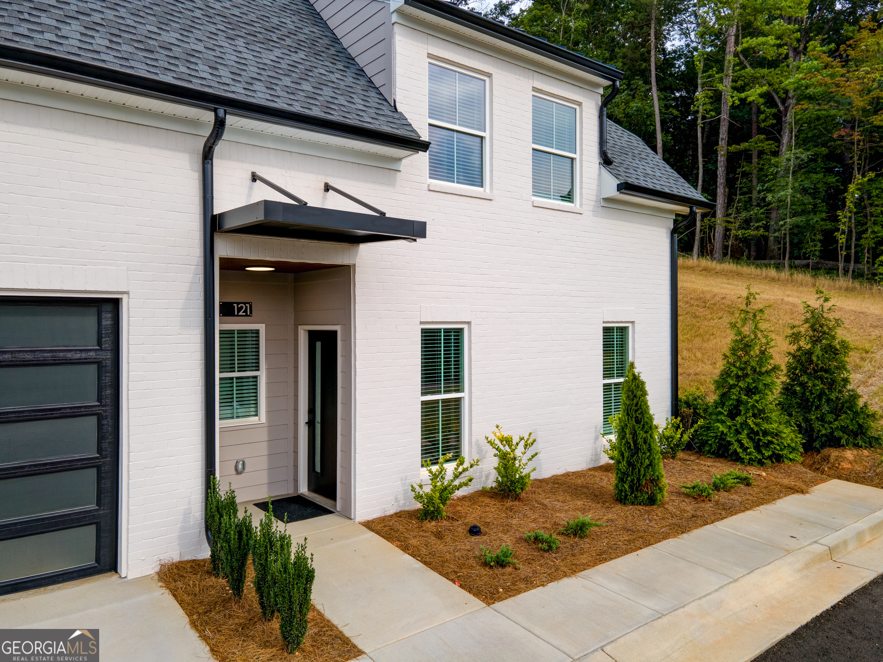 Property Photo:  121 Chateau Drive  GA 30161 