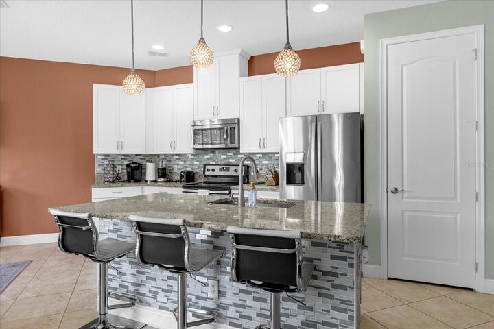 Property Photo:  14100 Tarvin Street  FL 32832 