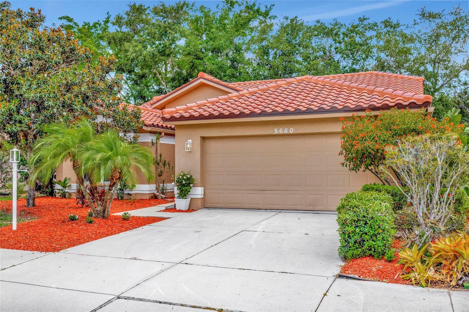 Property Photo:  5660 Beaurivage Avenue  FL 34243 