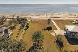 Property Photo:  718 S Beach Boulevard  MS 39576 