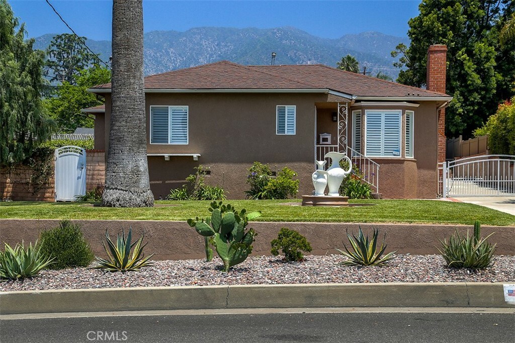 Property Photo: 411 E Greystone Avenue CA 91016