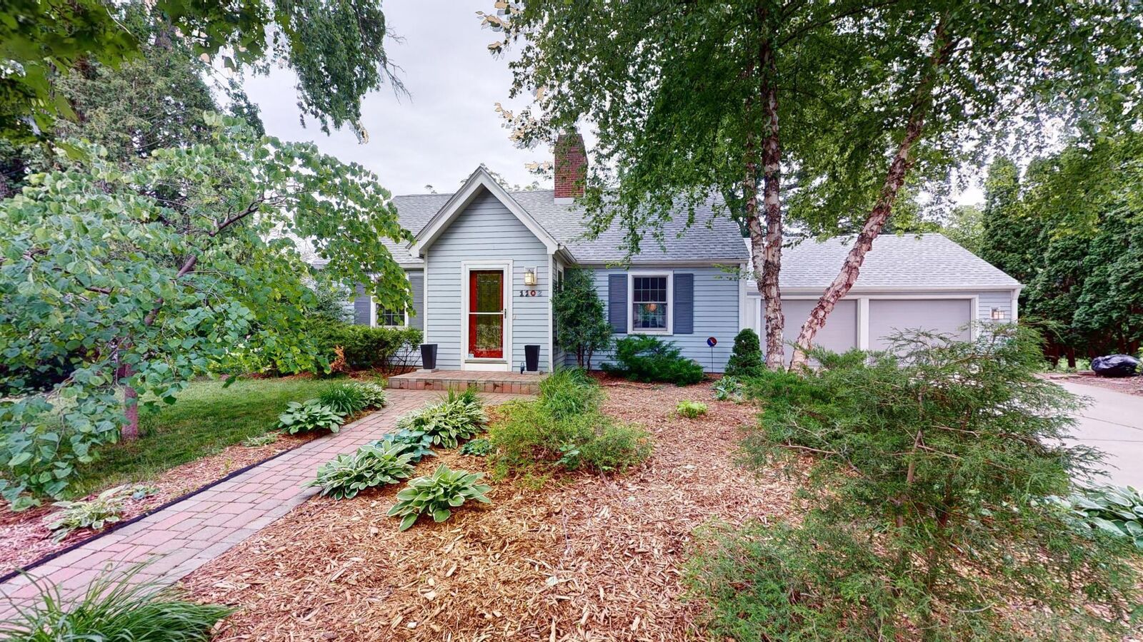 Property Photo: 1102 7th Avenue SW MN 55902