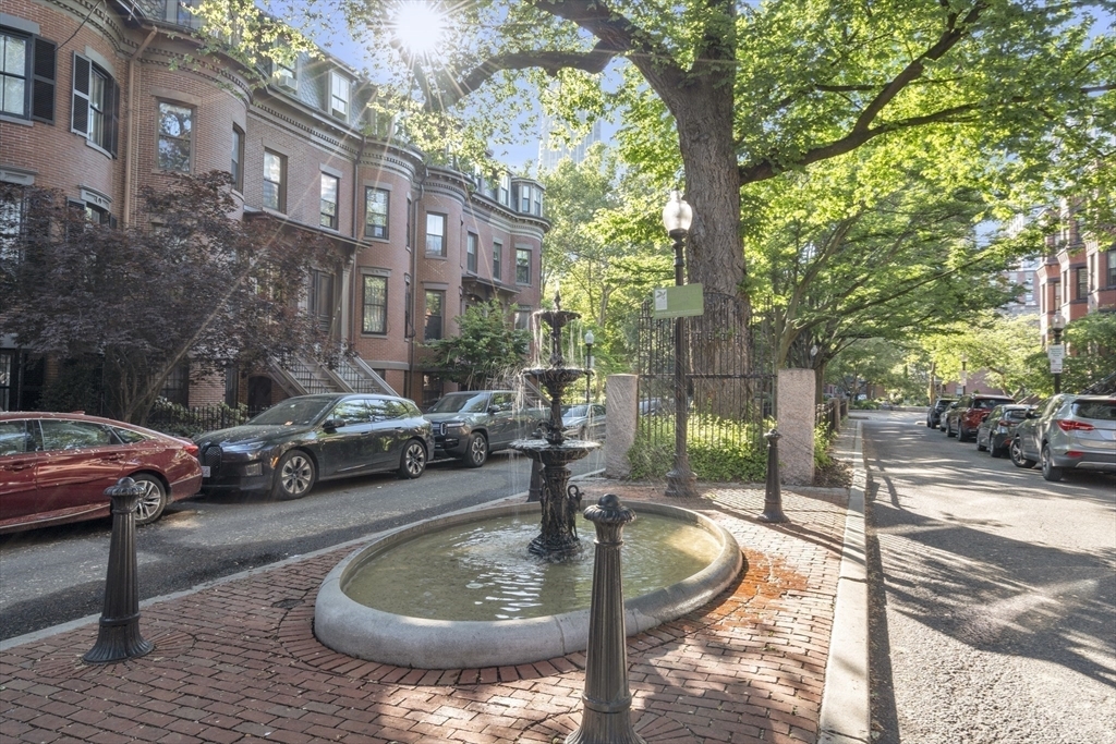 Property Photo: 19 Braddock Park 2 MA 02116