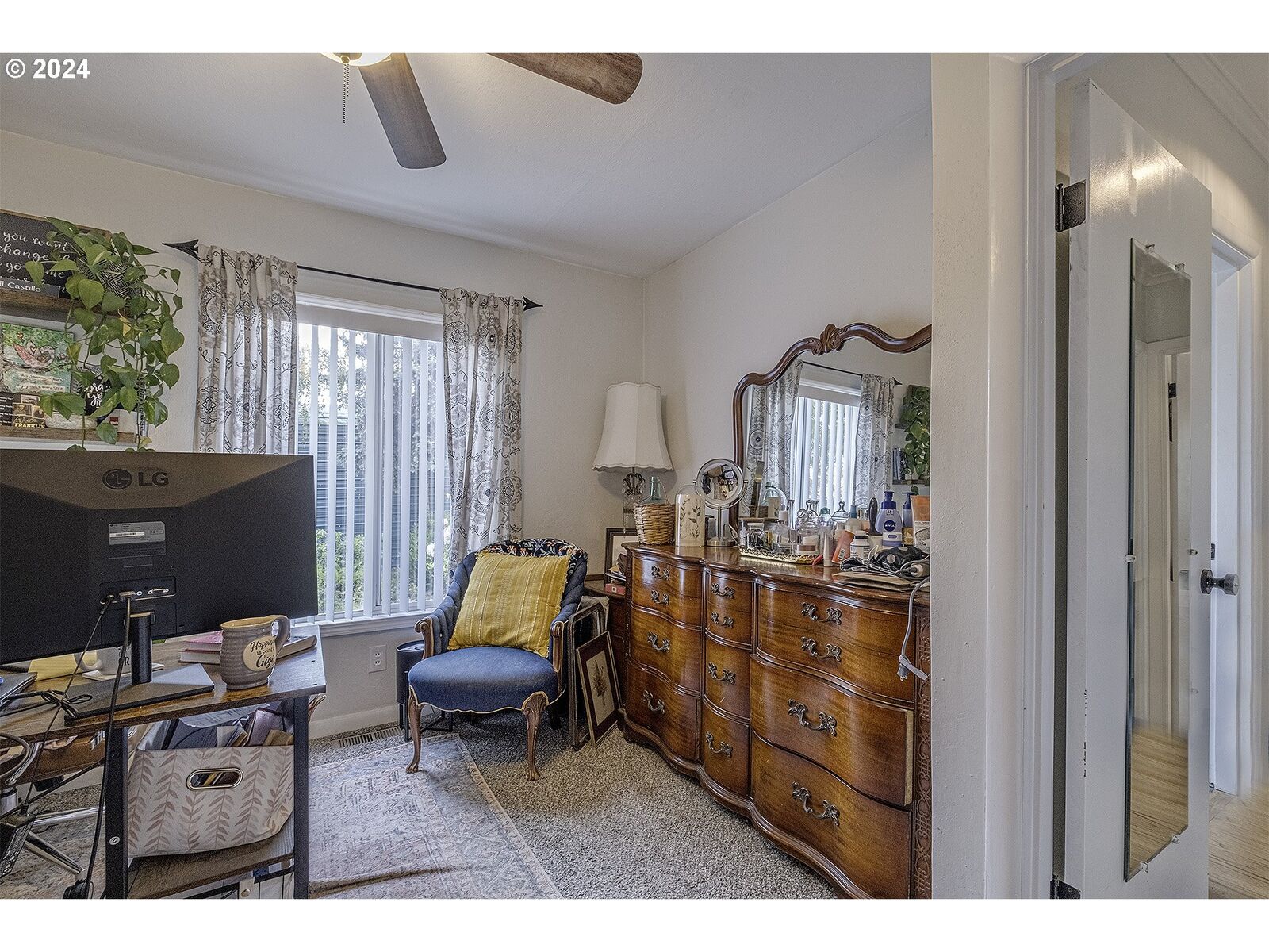 Property Photo:  17720 SW Hillsboro Hwy  OR 97123