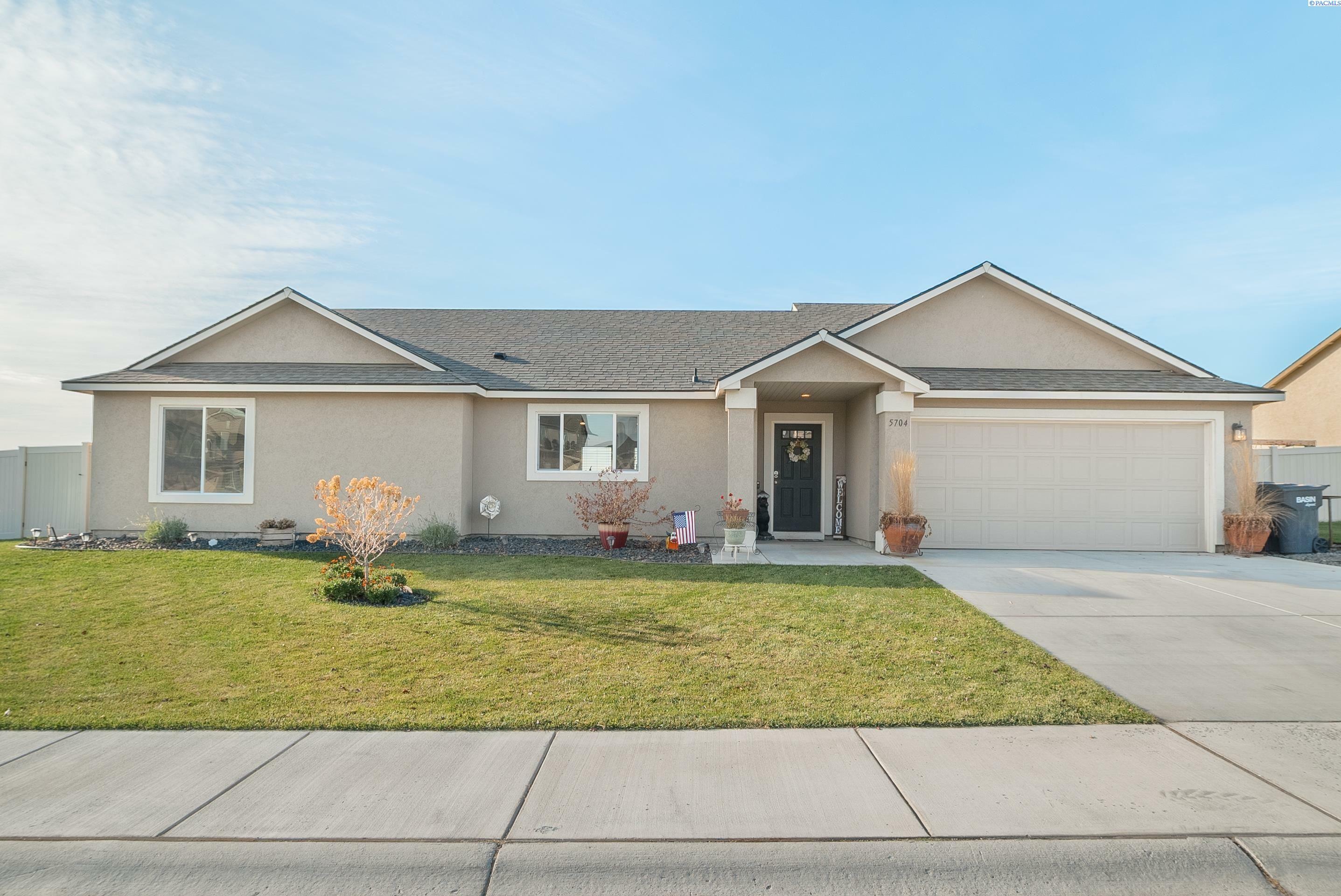 5704 Belmont Dr  Pasco WA 99301 photo