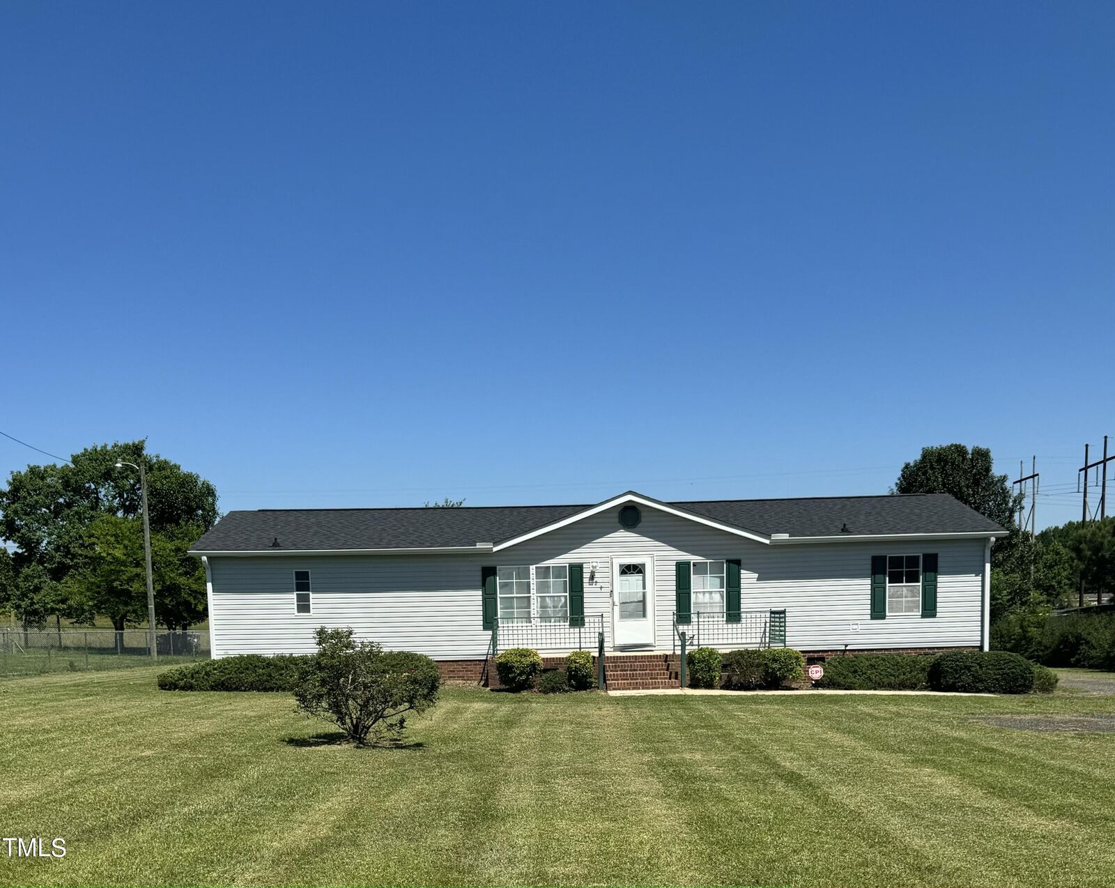 Property Photo:  829 Red Hill Church Road  NC 28334 