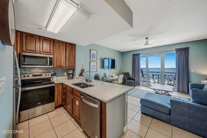 Property Photo:  5115 Gulf Drive 202  FL 32408 