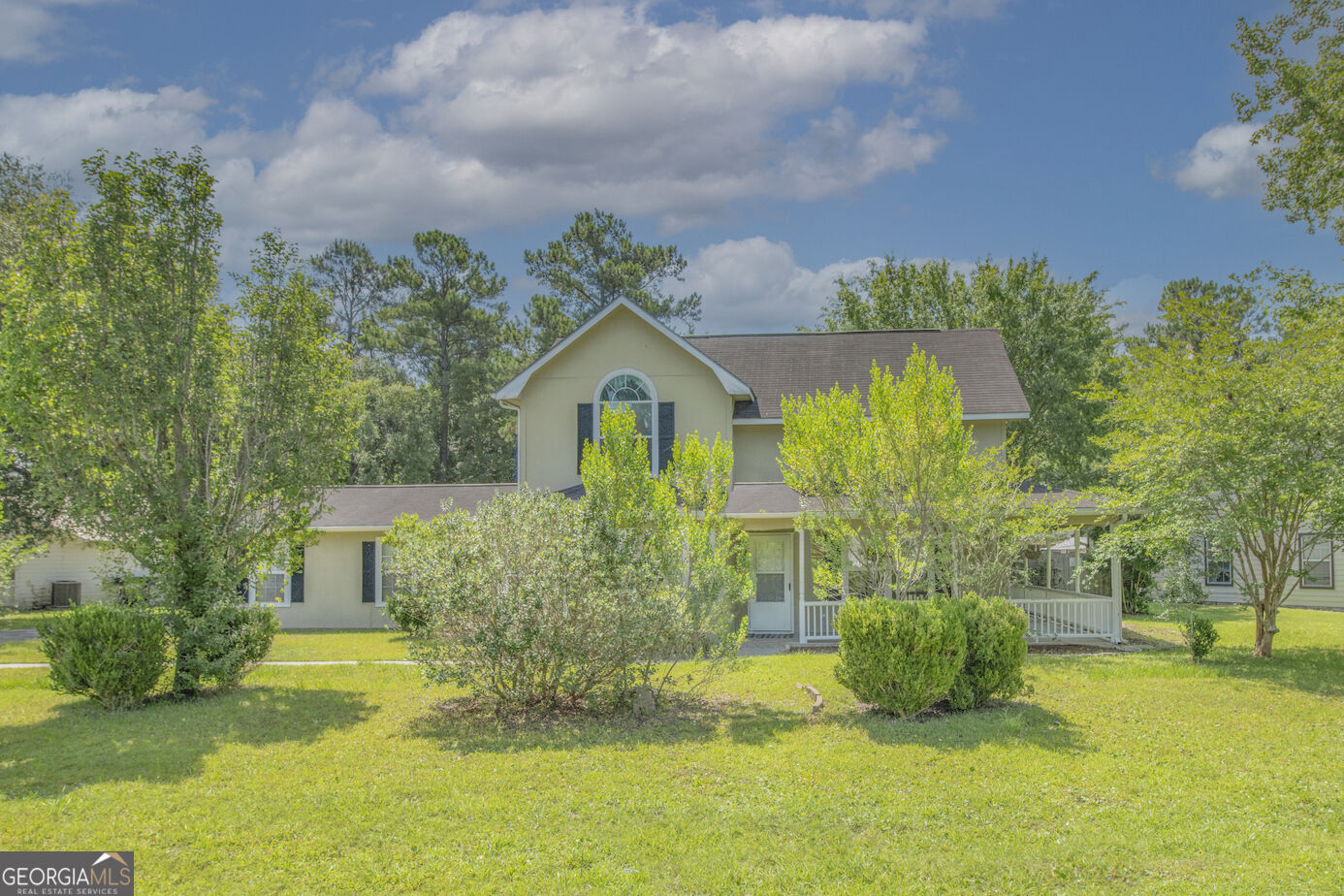 Property Photo:  301 Lake Forest Drive  GA 31548 