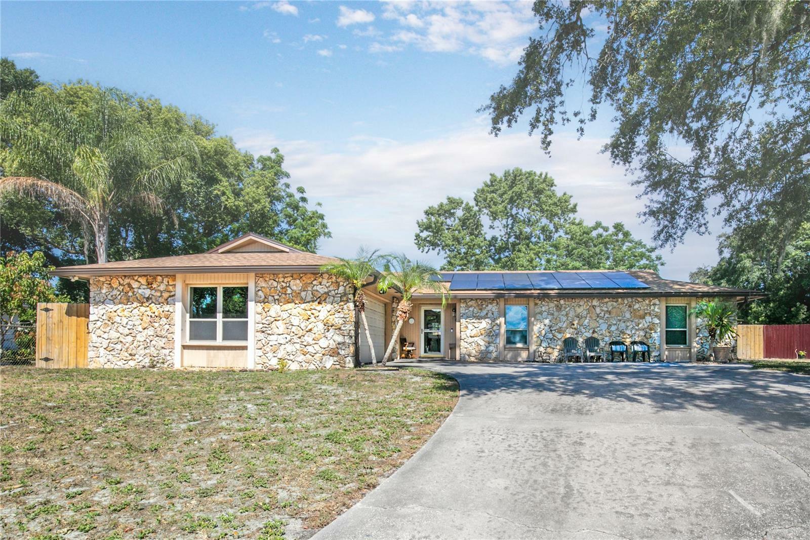 Property Photo:  3460 Laurel Drive  FL 32757 