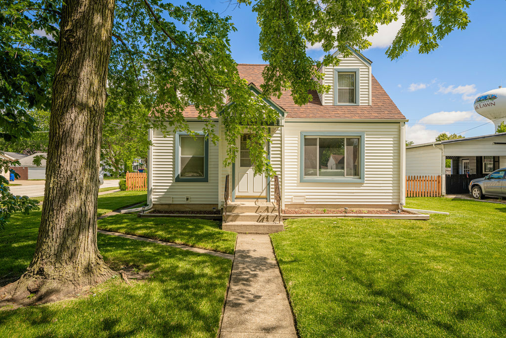 Property Photo:  6950 W 96th Street  IL 60453 